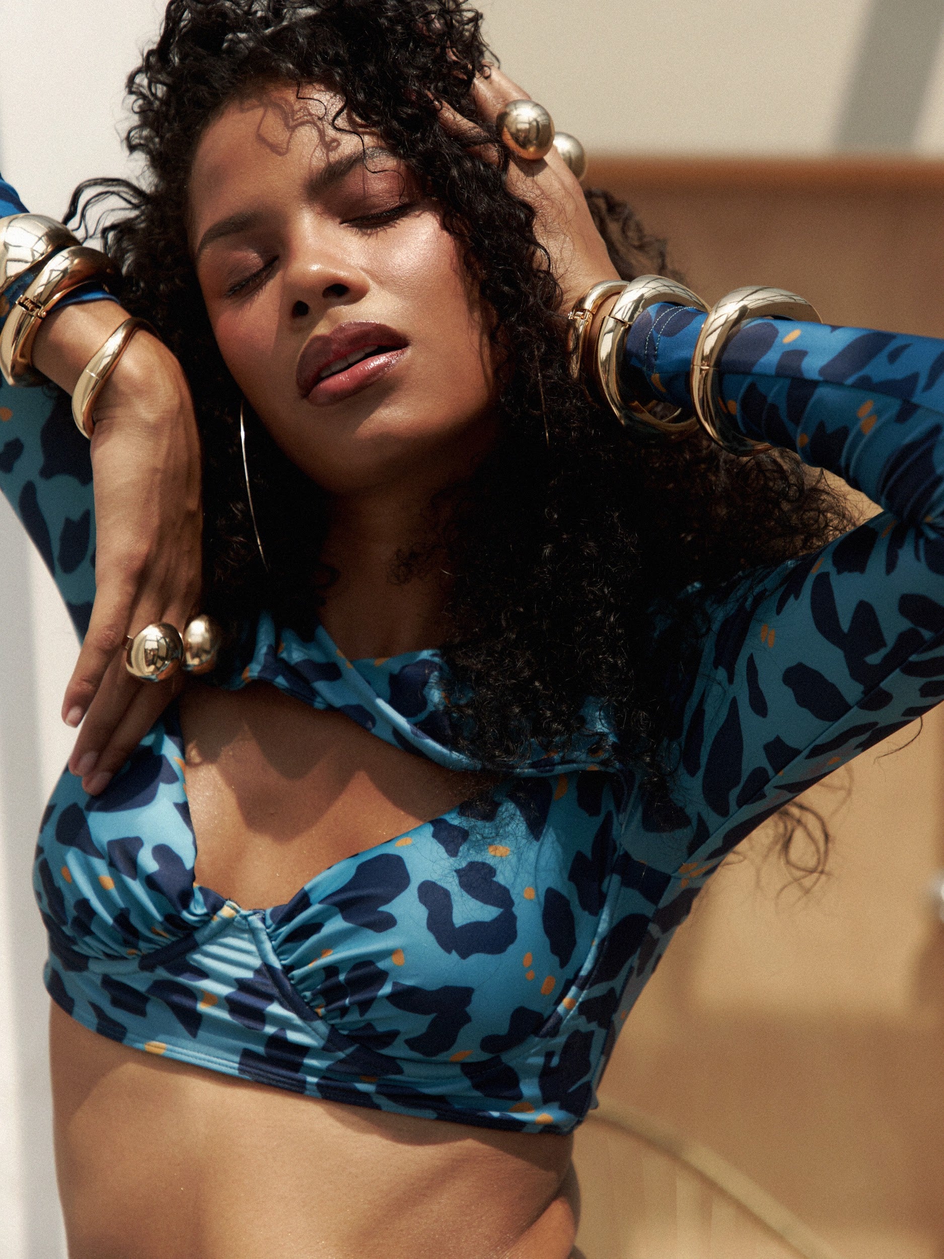 AZI BLUE LONG SLEEVE SWIMSUIT TOP