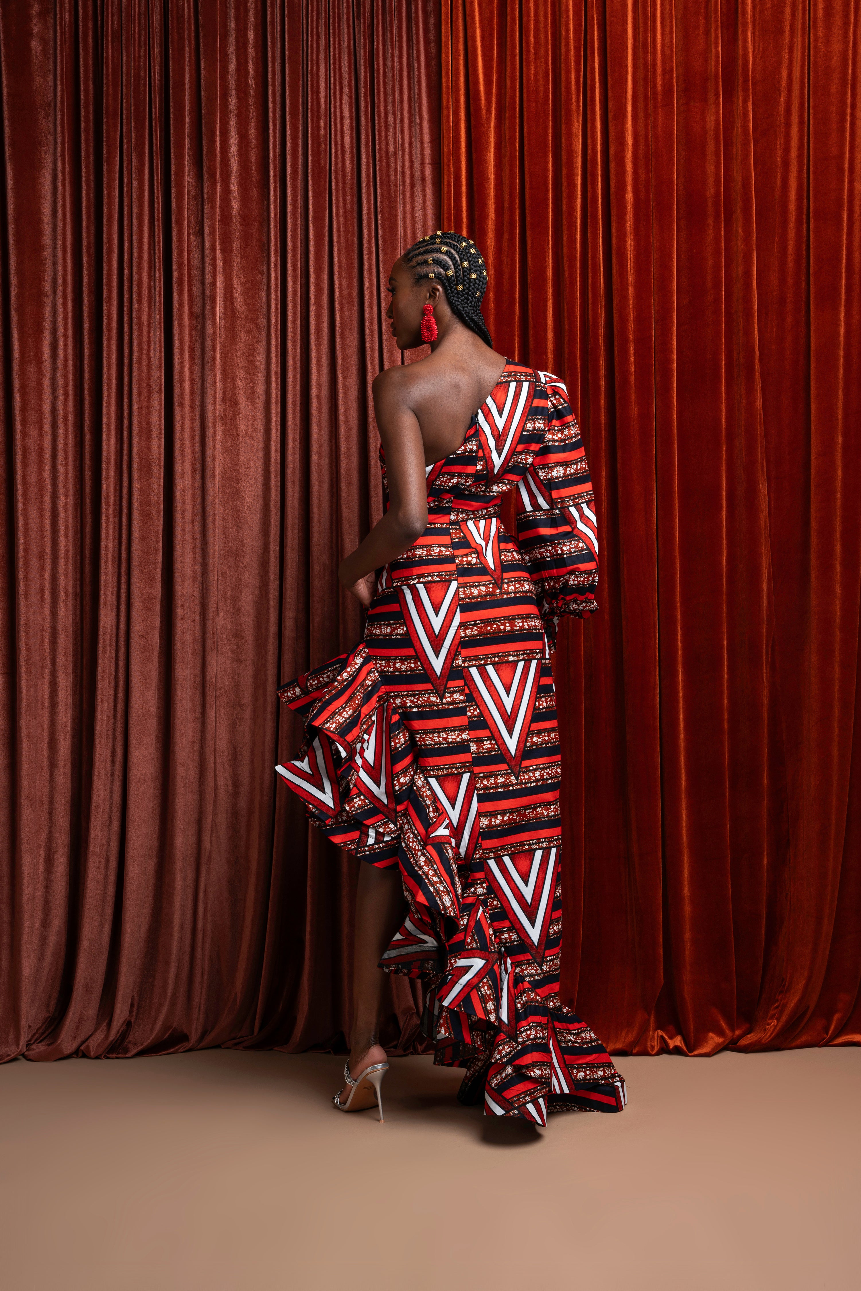 JUNO One-sleeve Ruffle African Print Hi-low Dress