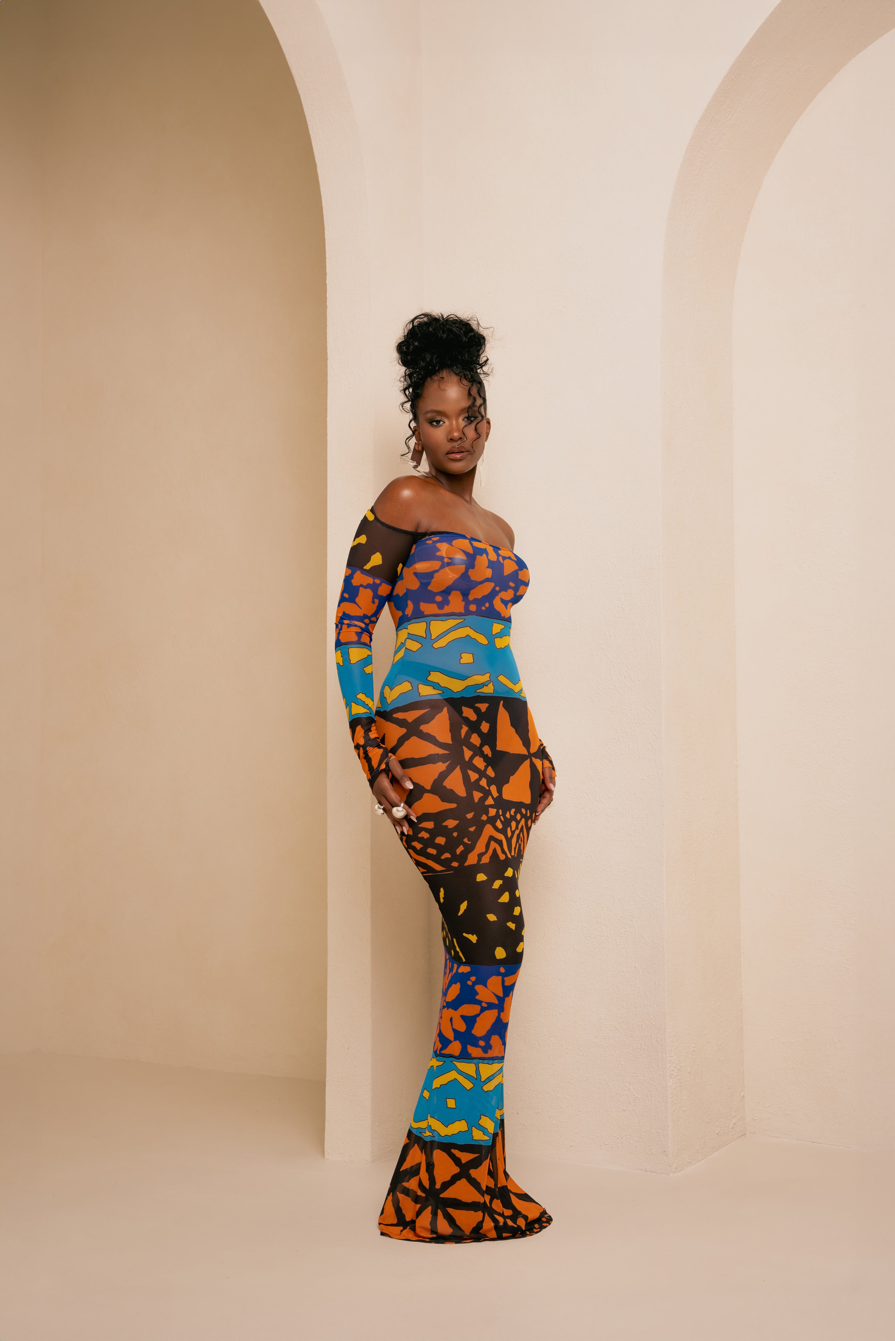 ANU BLACK OFF SHOULDER MAXI DRESS – OFUURE