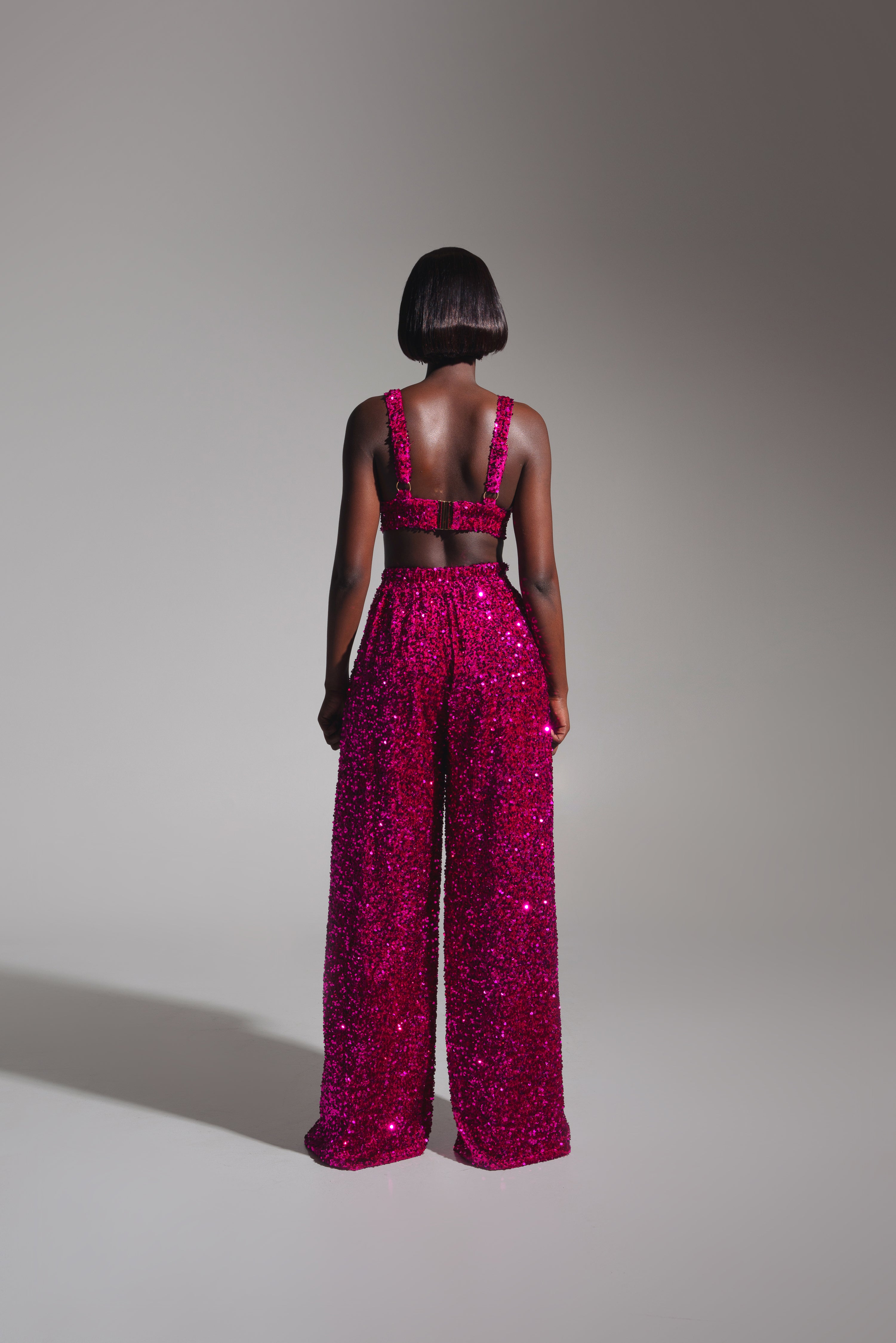 LIZA Sequin Pants in MAGENTA – OFUURE