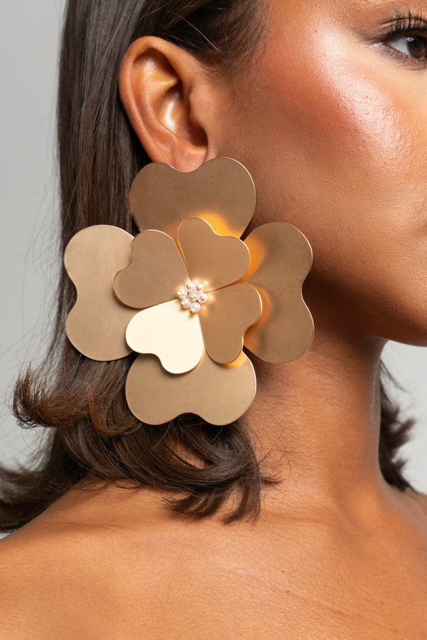 SATO earrings in MATTE GOLD