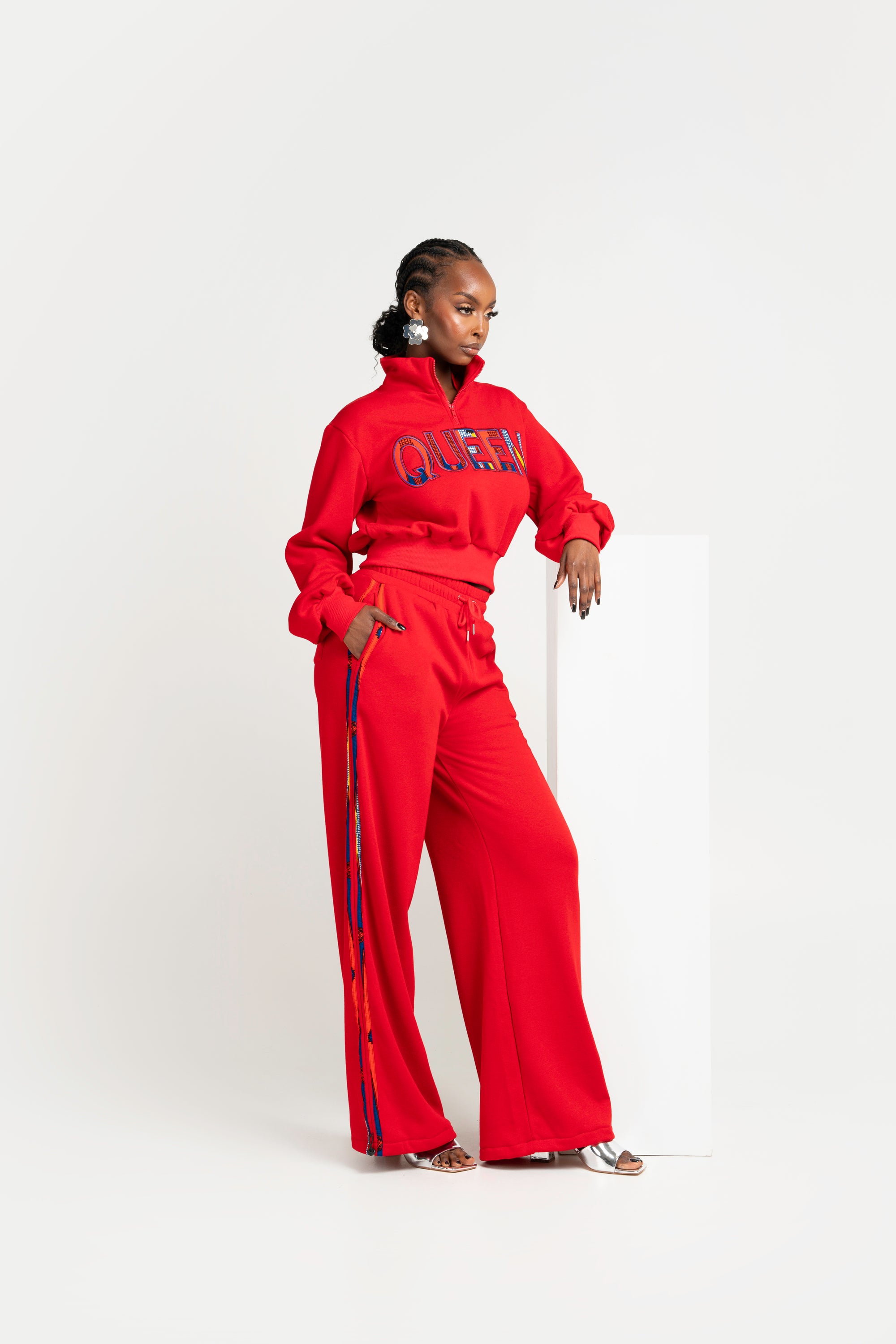 RED QUEEN Plush fleece JOGGER Set