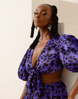 FARRAH PUFFY SLEEVE FRONT TIE CROP TOP
