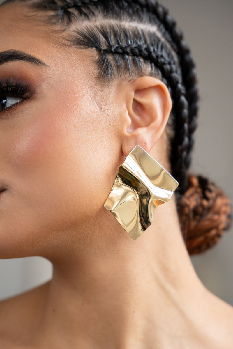 ILA Gold Earrings
