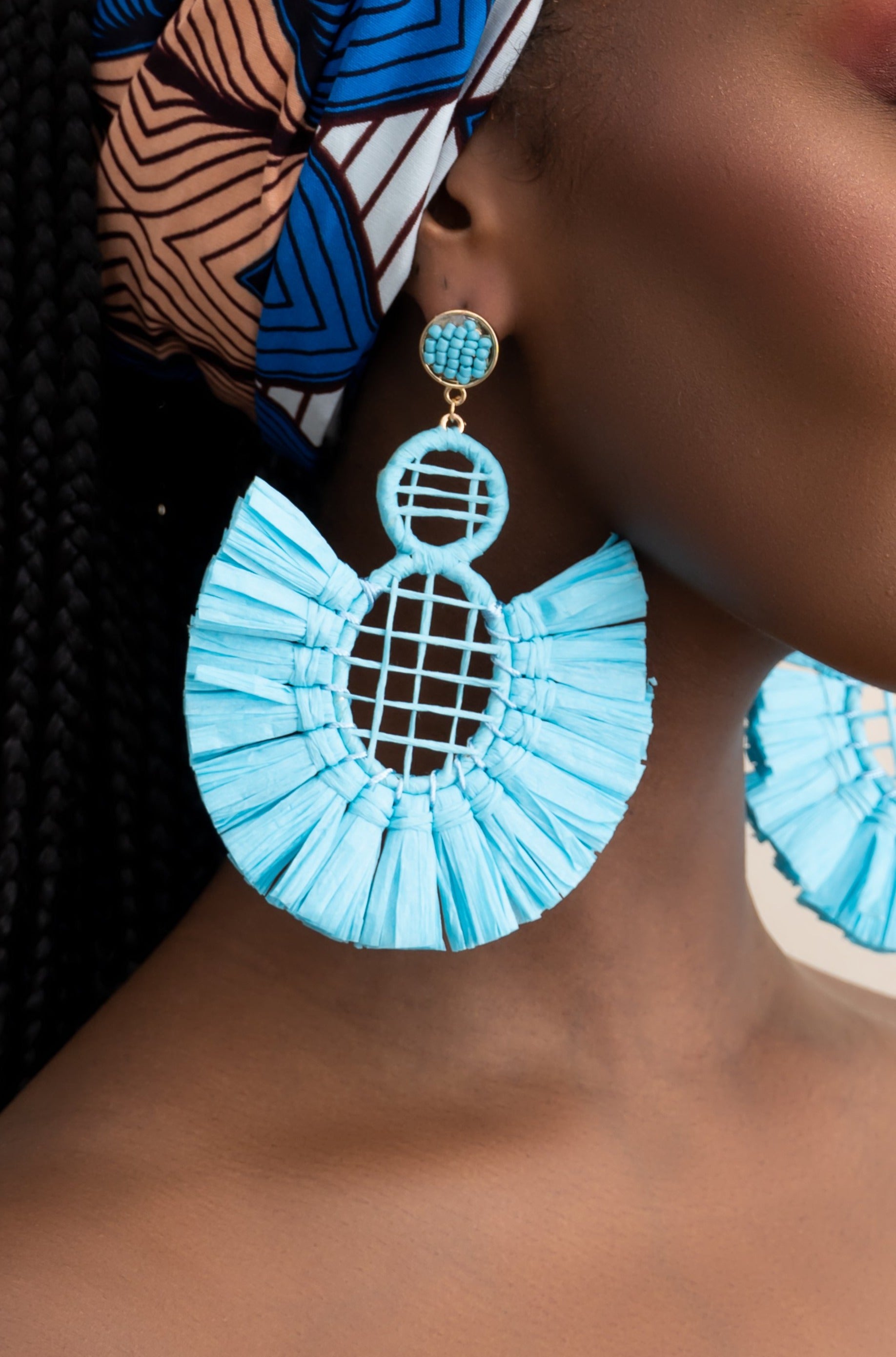 NARI EARRINGS in blue